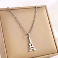 Collar minimalista de acero inoxidable plateado con colgante de Torre Eiffel en caja - Plateado