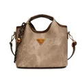 Khaki canvas emmertas met bruine lederen bies en metalen logo op een witte achtergrond - Met Hanger / Bruin