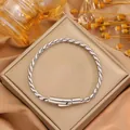 Bracelet torsadé en acier inoxydable argenté avec fermoir cylindrique gravé de dauphin - Corde Torsadée / Bracelet en Argent