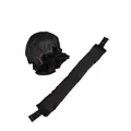 Detalle del set de rizador sin calor de satén negro con gorro de dormir plisado a juego - Gorro y Cinta / Negro
