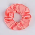 Leuchtend korallenrosa Satin-Haargummi mit hoher Elastizität und seidiger Textur - Pink Orange (61)