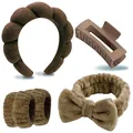 Braunes geflochtenes Schwamm-Stirnband mit Haarspange und Plüsch-Armbändern Set - Dunkelkaffee Wolken Stirnband Handgelenkbänder Schleife Haarspange Kollektion