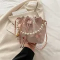 Roze kant bucket bag met parelmoer handvat en decoratieve vlinder voor cheongsam - Roze