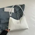 Borsa a secchiello plissettata bianca con logo JINGPIN e tracolla in corda di nylon fine - Bianco