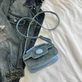 Mini borsa a tracolla in denim grigio-blu con finiture in ecopelle e fibbia rotonda - Senza ciondolo / Blu Senza Ciondolo