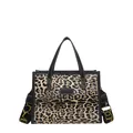 Bolso tote con estampado de leopardo, detalles dorados y correa con diseño LOVE - Marrón