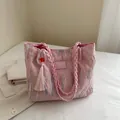 Borsa tote intrecciata rosa chiaro con ricamo colorato e nappa decorativa elegante - Stile Tote Grande Capacità / Rosa