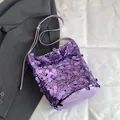 Borsa a secchiello glitterata con paillettes viola da donna con tracolla regolabile in pelle - Viola