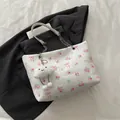 White floral bucket bag with pink rose patterns, chain strap and cloud plush charm - With Pendant / White