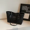 Large black quilted tote bag with silver glitter thread and pleated texture finish - Basic Style / Black