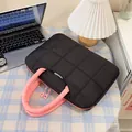Housse ordinateur 14 pouces matelassée noire avec poignées roses rembourrées - Noir Grand