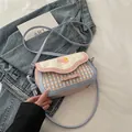 Piccola borsa quadrata a quadri rosa e blu con patta a pois e fiocco decorativo - Senza Ciondolo / Blu Nebbia Morbida