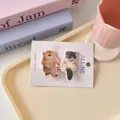 Set di due graziose mollette in acrilico con gattini arancioni e grigi su carta - Stile Gatto Marrone Nero