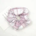 Chouchou à carreaux roses et blancs avec une texture douce en tissu écossais - Plaid Rose et Blanc