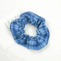 Chouchou à carreaux bleus avec motif classique et texture en tissu élastique - Plaid Bleu (Bleu Champagne)