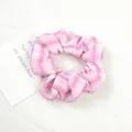 Chouchou en tissu à carreaux rose et blanc avec motif plaid pour la coiffure - Carreaux rose et blanc