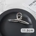Detailansicht einer 11,5 cm großen silbernen Haarklammer aus Metall mit Hohlkreuz-Design - Kreuz (12#) / 11.5cm / Silber