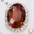 Pierre en verre ovale brun rouge à coudre avec base dorée et strass blancs - Base dorée Fauve