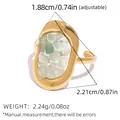 Anello regolabile in oro con intarsio in pietra naturale verde e dimensioni - Stile Castone Ovale (A14-1-250817-7) / Oro/Verde