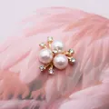 Zubehör aus rosa Perlen und weißen Strasssteinen für DIY-Schmuck und Handwerk - Hellrosa