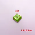 Grüner Emaille Weihnachts-Geschenkbox Anhänger mit goldener Schleife für DIY Schmuck - Green Gift Box Style(12#)