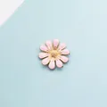 Zartrosa Gänseblümchen-Anhänger aus Legierung mit Goldrand für DIY Haarschmuck - Rosa
