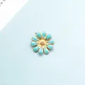 Blauer Emaille-Gänseblümchen-Anhänger mit Goldbeschichtung für DIY-Haarschmuck - See Blau