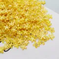 Gele harsbloemen met witte steentjes voor DIY telefoonhoesjes en handwerk projecten - Geel / 10mm