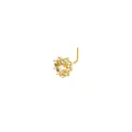 Dettaglio macro del piercing naso a L dorato con pavé di cristalli a forma di cuore - Cuore Grappolo Floreale Oro