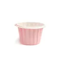 Roze tulp cupcake vormpje met geplooide textuur en witte gerolde rand voor bakken - Roze Kant Stijl
