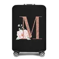 Elastische zwarte kofferhoes met roségouden letter M en roze bloemaccenten - Letter M Stijl(13)