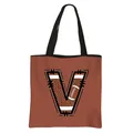 Roestrode rugby draagtas met grote letter V en grafisch football-print ontwerp - Letter V Stijl(22)