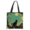 Bolso tote plegable con ilustración de un gato negro sentado bajo la luna - Gato bajo el Árbol de la Noche de Luna Estampado (4)