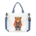 Borsa in tela bianca con simpatica stampa di orso e tracolle blu acceso - Stile Orso in Salopette Larok Kert (06)