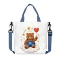 Borsa tote in tela bianca con stampa di orso e tracolle blu per donna - Stile Orso in Salopette Love Dance (19)