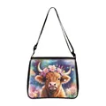 Sac bandoulière avec illustration de vache des Highlands et sangle réglable - Style 06 (Vache Des Highlands Arc-En-Ciel Ciel Étoilé Onirique)