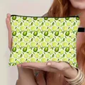 Handgehaltene Kosmetiktasche mit Zitronenmuster und Reißverschluss für unterwegs - Limettenfruchtmuster (03)