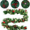 2,7 m kerstslinger met LED-verlichting, rode bessen, ballen en dennenappels - 2.7m / Kerst Rotan 01