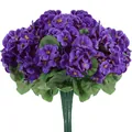 Bouquet de géraniums artificiels violets avec feuilles vertes d'aspect naturel - Violet