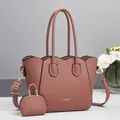 Set borsa a tracolla rosa antico con bordo ondulato e mini borsellino coordinato - L28xP12xA20cm / Rosa pelle