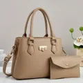 Detailed set of elephant gray tote bag and envelope clutch with lychee texture and gold lock - 27x12x20cm / Khaki