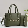 Olive green pebbled leather handbag set with gold horsebit hardware and matching wallet - 27/12/20 / Green