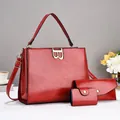 Three-piece red tote bag set for women with large handbag, wallet and card holder - 托特包+离合器+钱包 (红色) / 大号 33x12x25cm / Red