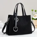 Sac cabas noir tissé premium avec anneaux argentés et bandoulière pour femmes - Noir