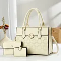 Set di tre borse in pelle crema con finiture dorate e motivo a rombi trapuntato - Bianco avorio