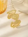Dettaglio del bracciale aperto dorato con motivi a cuore perlati e finitura a specchio - Cuore con Perline Intrecciato (Stile 4)