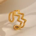 Macro shot of gold-plated double-layer wavy ring with textured and polished finish - Double-Layer Interwoven Wavy Zigzag (W1095 Style 1)