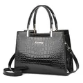 Sac à main élégant noir motif crocodile avec finition brillante et détails dorés - Noir