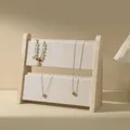 Ξύλινη βάση προβολής κολιέ δύο επιπέδων με μπεζ υφασμάτινη επένδυση και υποδοχές - Μασίφ Ξύλο/Βελούδο / Μπεζ