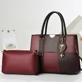 Ensemble de sacs cabas en cuir PU bordeaux et marron avec surpiqûres rouges et bijou - Bordeaux
